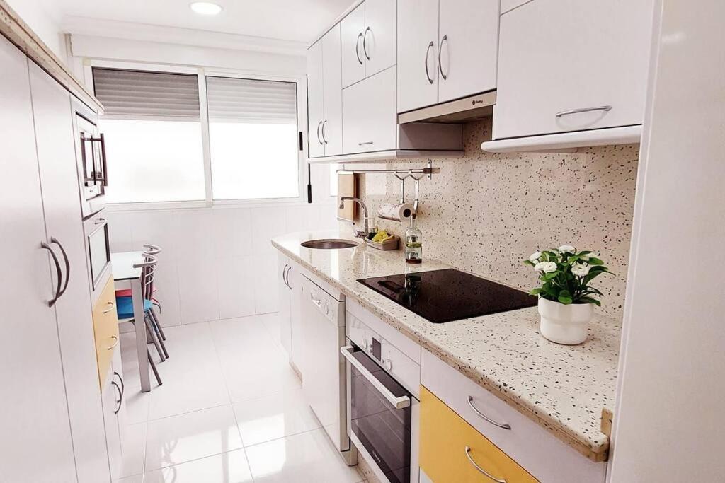 Acogedor Piso Cerca De La Playa Appartement Ceuta Buitenkant foto